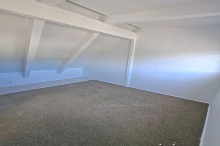 Photo of property in 3/24 Great South Road, Papakura, 2110