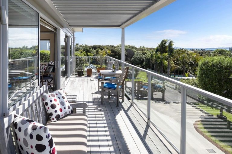 Photo of property in 10 Liberty Crescent, Beachlands, Auckland, 2018