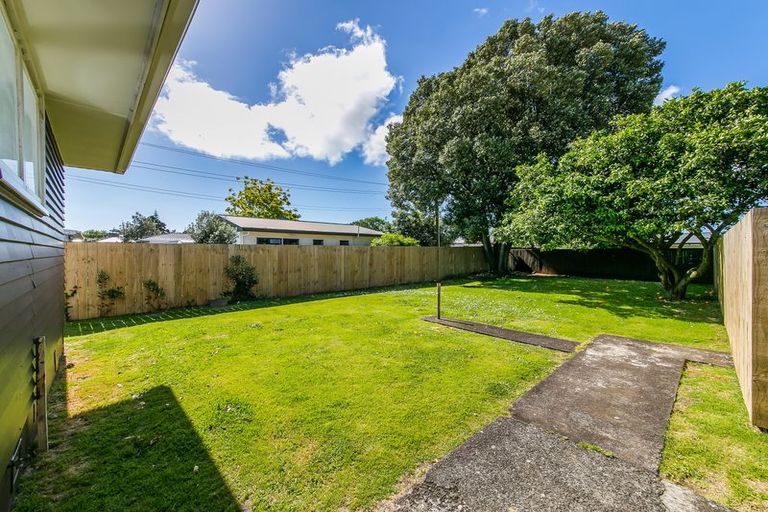 Photo of property in 2/3 Vine Street, Mangere East, Auckland, 2024