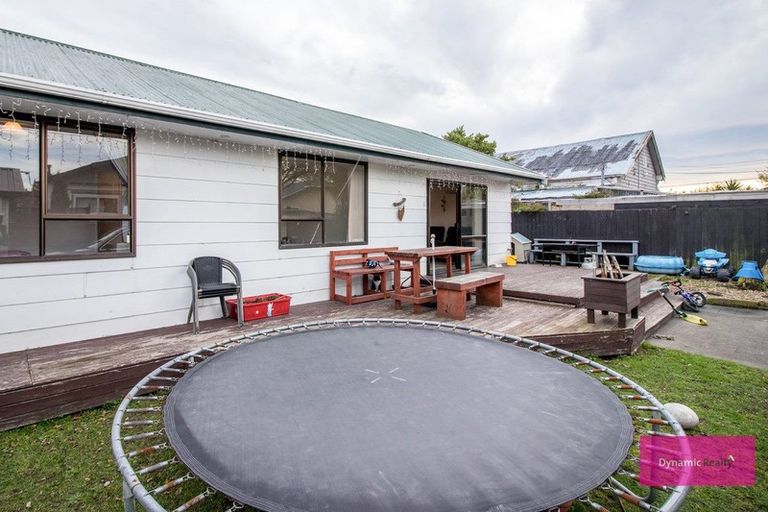 Photo of property in 2/56 Hay Street, Bromley, Christchurch, 8062