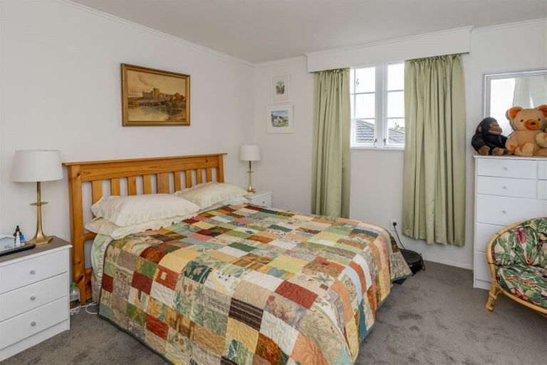 Photo of property in 34 Burn Street, Levin, 5510