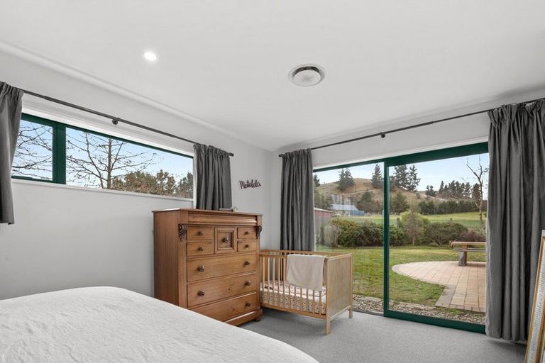Photo of property in 8 Letts Gully Road, Letts Gully, Alexandra, 9393