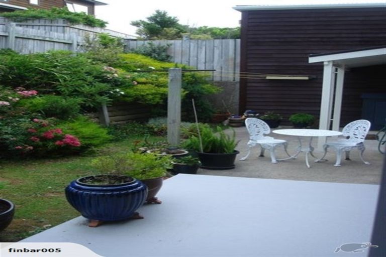 Photo of property in 14b Bay Lair Grove, Island Bay, Wellington, 6023