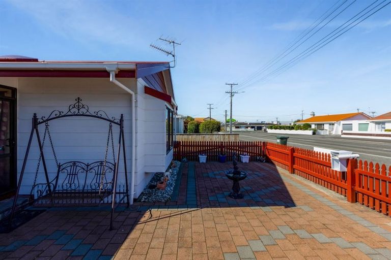 Photo of property in 4 Surrey Street, Hawera, 4610