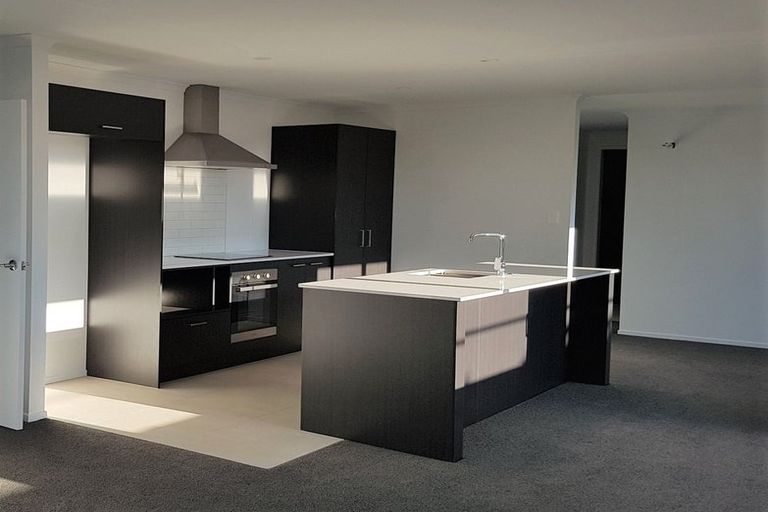 Photo of property in 18 Pioneer Crescent, Omokoroa, 3114