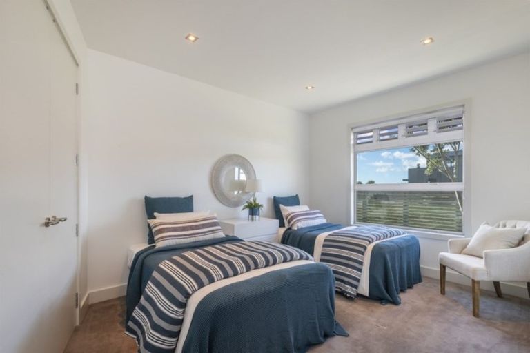 Photo of property in 29 Kewai Street, Omaha, 0986