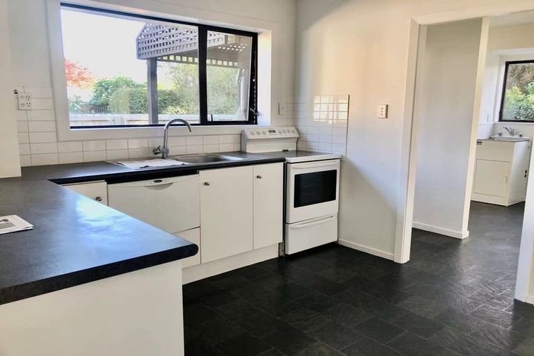 Photo of property in 29 Glencoe Street, Burnside, Christchurch, 8053