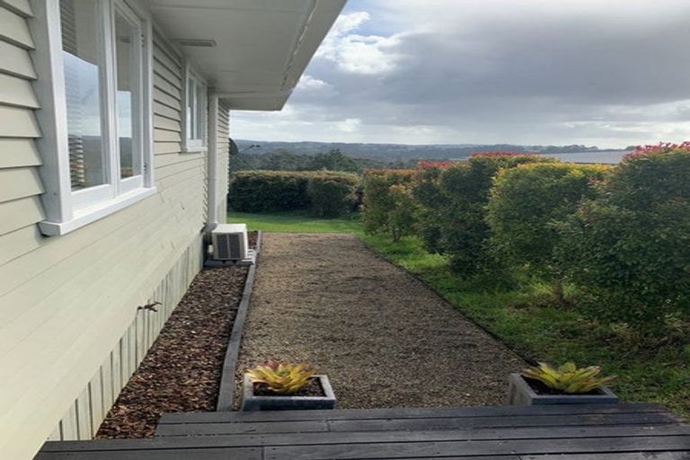 Photo of property in 400 Paremoremo Road, Paremoremo, Auckland, 0632