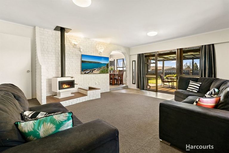 Photo of property in 3 Harbour Crest Drive, Waiuku, 2123