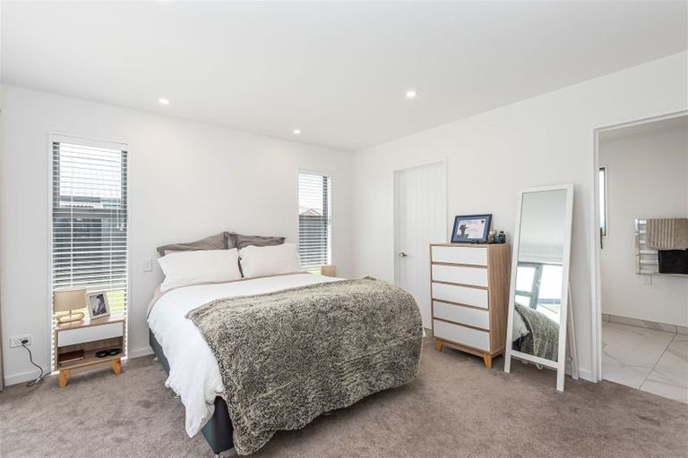 Photo of property in 11 Merino Crescent, Amberley, 7410