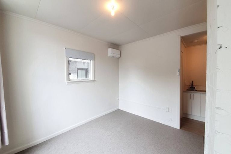 Photo of property in 105 Brougham Street, Addington, Christchurch, 8024