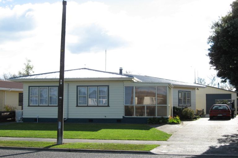 Photo of property in 52 Clarence Cox Crescent, Pirimai, Napier, 4112