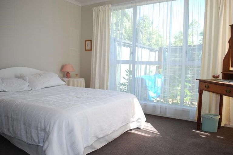 Photo of property in 81 Brois Street, Frankleigh Park, New Plymouth, 4310