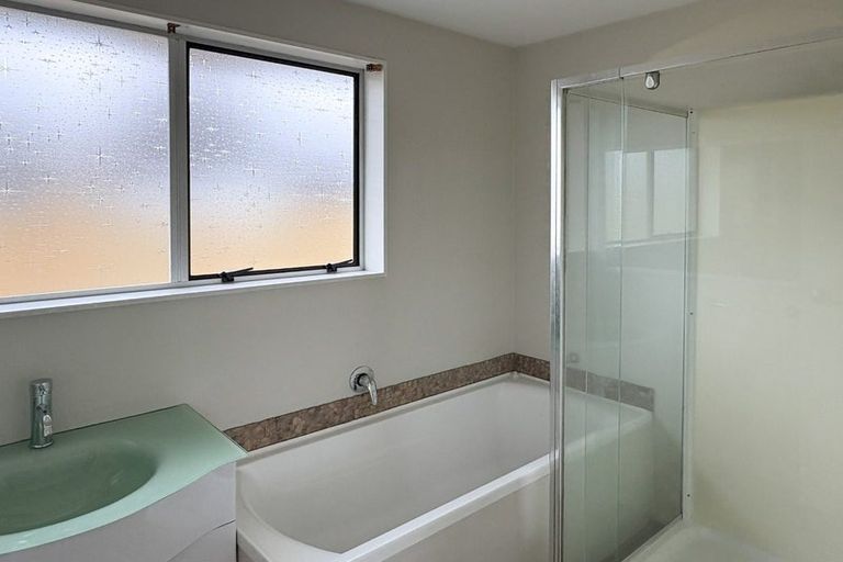 Photo of property in 14 Carteret Place, Aranui, Christchurch, 8061