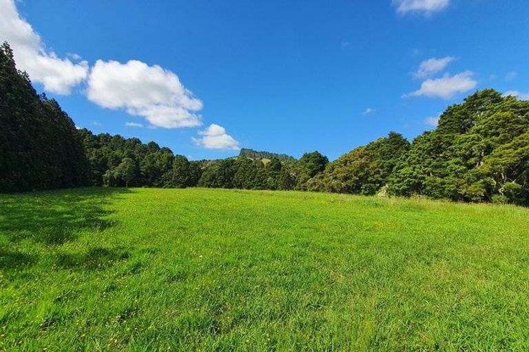 Photo of property in 805 Whangaripo Valley Road, Whangaripo, Wellsford, 0972