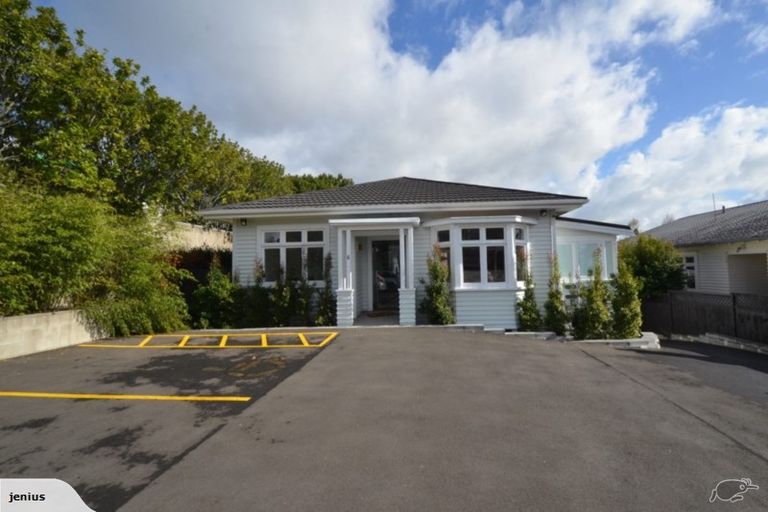 Photo of property in 6 Meadowbank Road, Meadowbank, Auckland, 1072