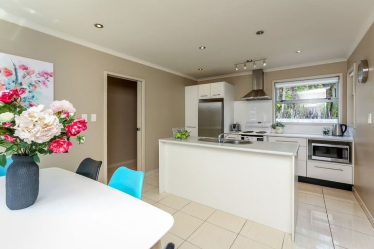 Photo of property in 32c Gilbert Street, New Plymouth, 4310