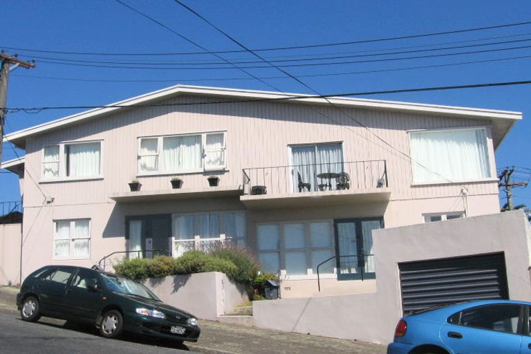 Photo of property in 76c Thompson Street, Mount Cook, Wellington, 6011