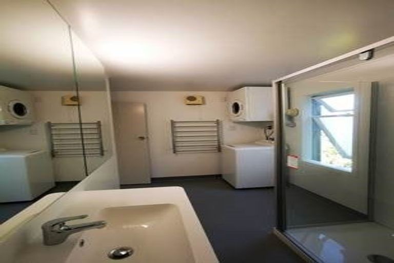 Photo of property in 61c Mortimer Terrace, Brooklyn, Wellington, 6021