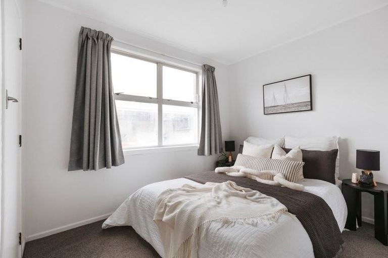 Photo of property in 4/41 Kawaka Street, Mount Maunganui, 3116