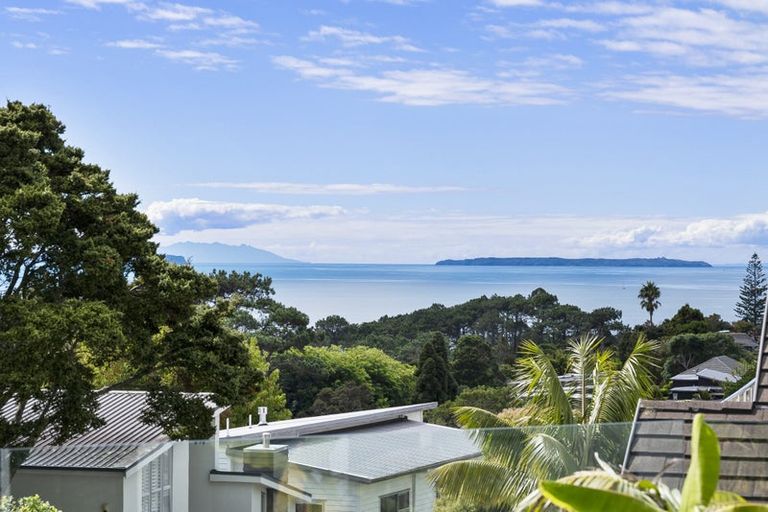 Photo of property in 219 East Coast Road, Campbells Bay, Auckland, 0620