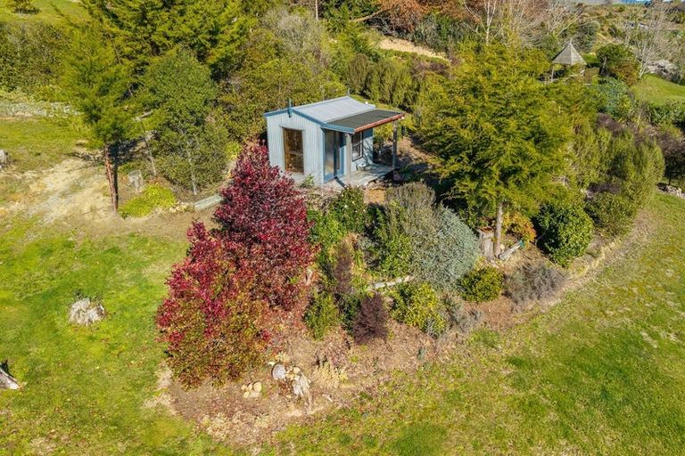 Photo of property in 165 Totara View Road, Wakefield, 7095