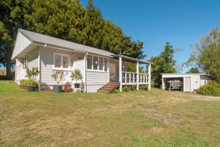 Photo of property in 12 Williams Road, Hobsonville, Auckland, 0618