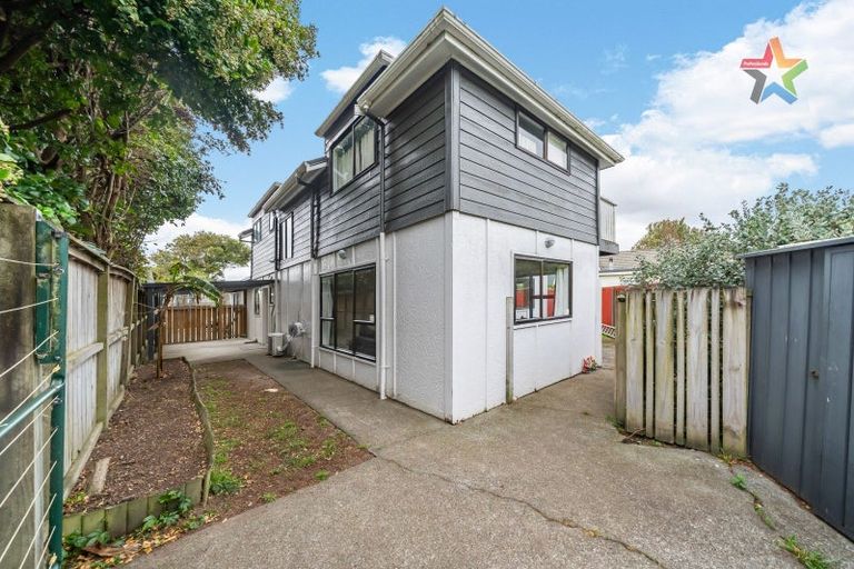 Photo of property in 2a Burke Grove, Naenae, Lower Hutt, 5011