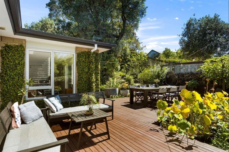 Photo of property in 1/44b Pleasant Road, Glen Eden, Auckland, 0602