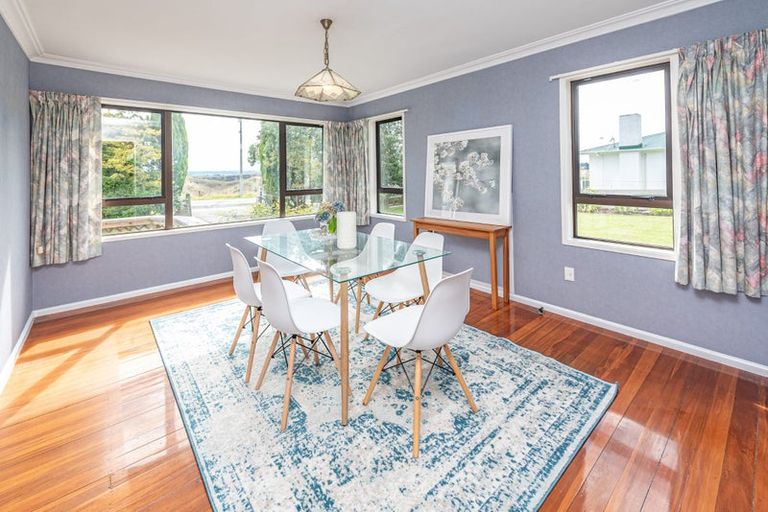 Photo of property in 6 No 2 Line, Durie Hill, Whanganui, 4500