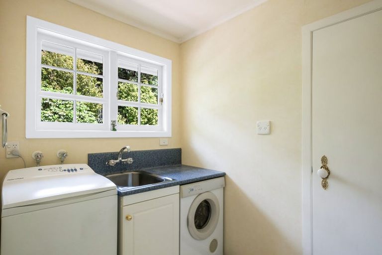 Photo of property in 61 Sunbrae Drive, Silverstream, Upper Hutt, 5019