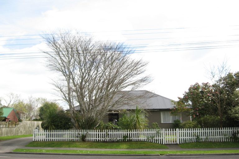 Photo of property in 296 Mangorei Road, Merrilands, New Plymouth, 4312
