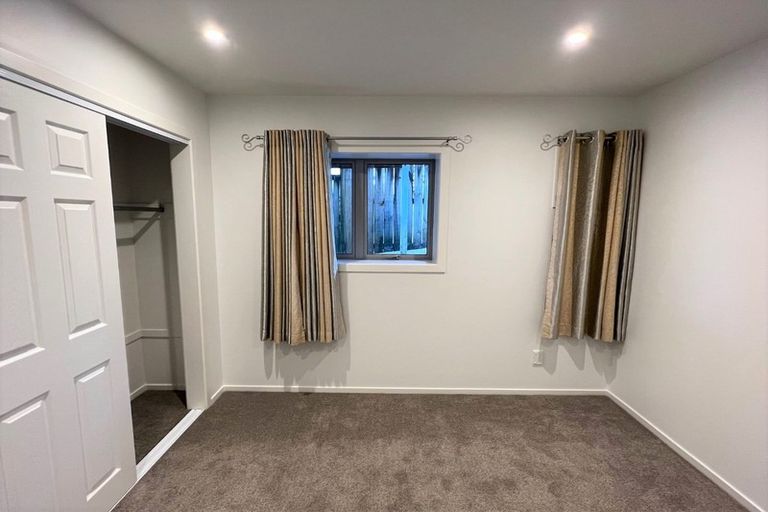 Photo of property in 65 Dundale Avenue, Blockhouse Bay, Auckland, 0600