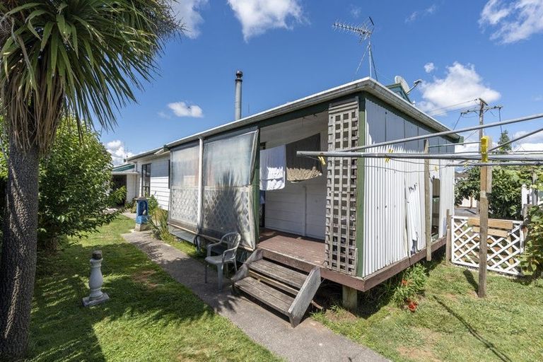 Photo of property in 10d Breckons Avenue, Nawton, Hamilton, 3200