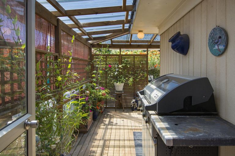 Photo of property in 684 Pukehina Parade, Pukehina, Te Puke, 3189