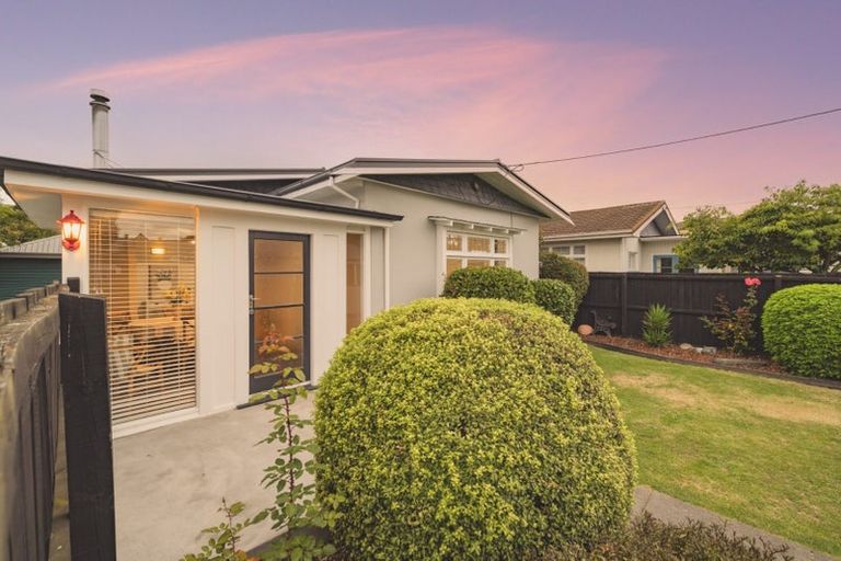 Photo of property in 36 Grants Road, Papanui, Christchurch, 8053