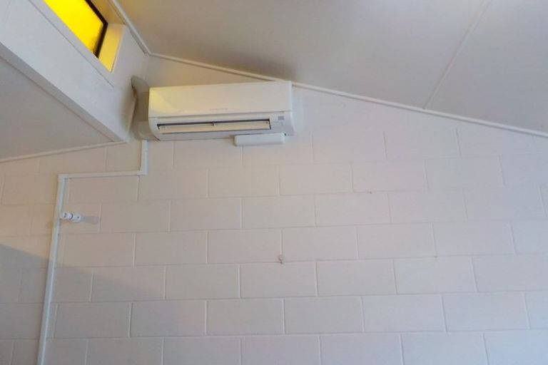 Photo of property in 96c Milton Road, Bluff Hill, Napier, 4110