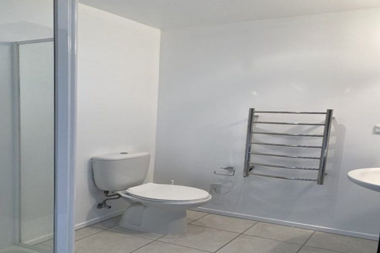 Photo of property in 49 Kirikiri Lane, East Tamaki, Auckland, 2013