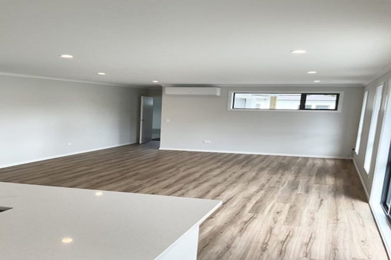 Photo of property in 74a Westminster Road, Wainuiomata, Lower Hutt, 5014