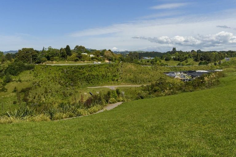 Photo of property in 163 Penetaka Heights, Pyes Pa, Tauranga, 3112