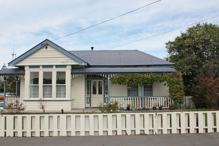 Photo of property in 15 Arun Street, South Hill, Oamaru, 9400