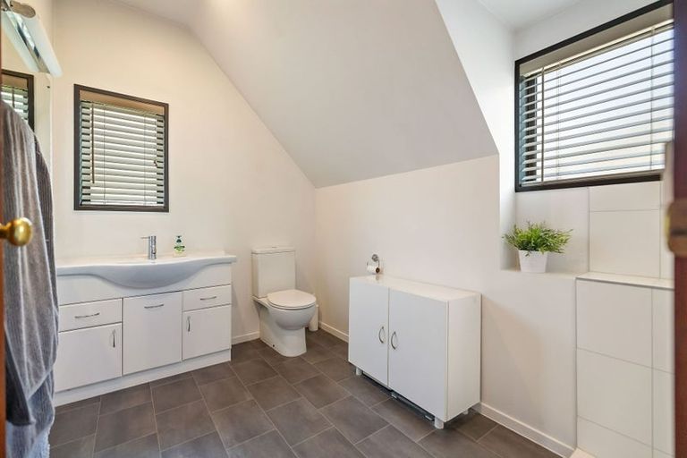 Photo of property in 39 Remarkables Crescent, Frankton, Queenstown, 9300