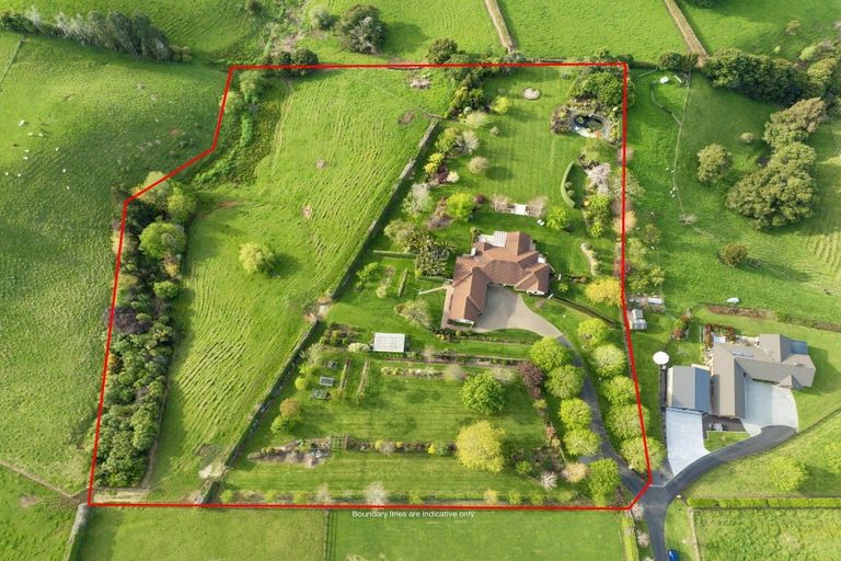 Photo of property in 21 Grace James Road, Pukekohe, 2120