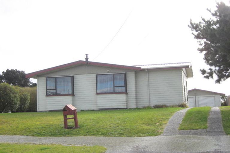 Photo of property in 32 Doyle Street, Blaketown, Greymouth, 7805