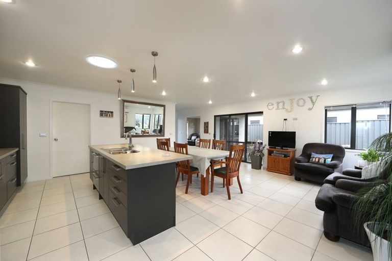 Photo of property in 3 Kain Place, Frimley, Hastings, 4120