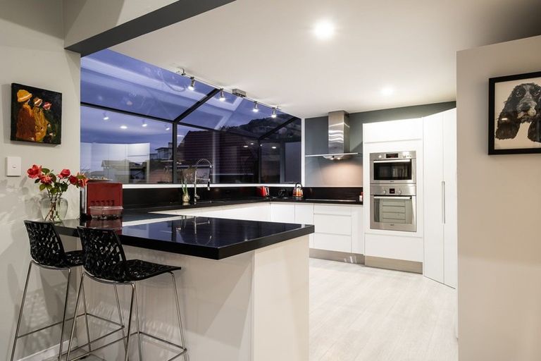 Photo of property in 66 Cliffs Road, Saint Clair, Dunedin, 9012