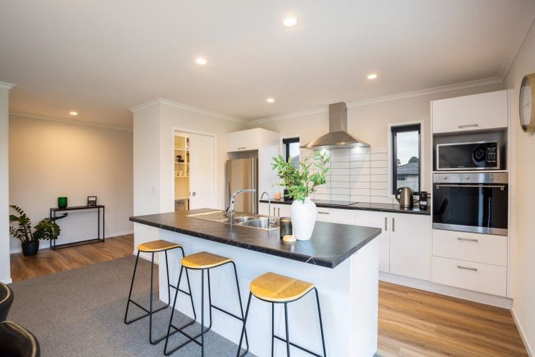 Photo of property in 26 Aratapu Street, Waitara, 4320