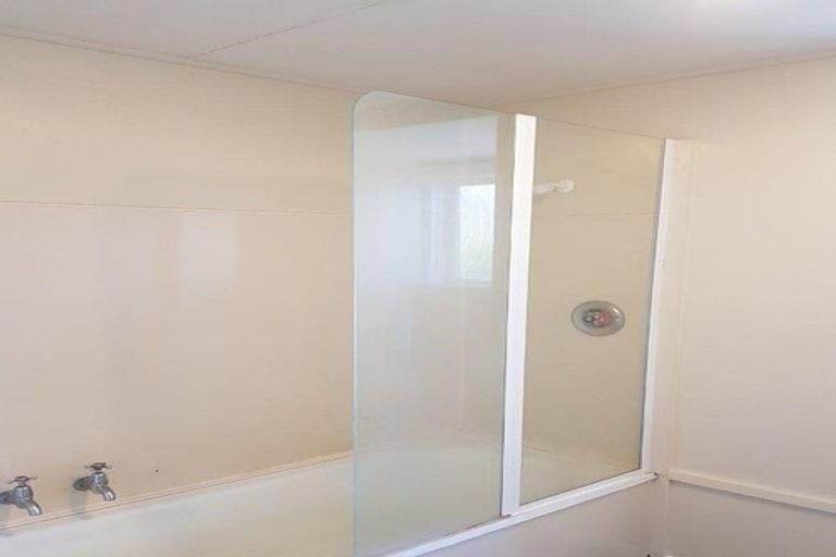 Photo of property in 122 Osborne Street, Waltham, Christchurch, 8011