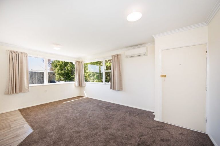 Photo of property in 6/11 Pascal Street, Palmerston North, 4410
