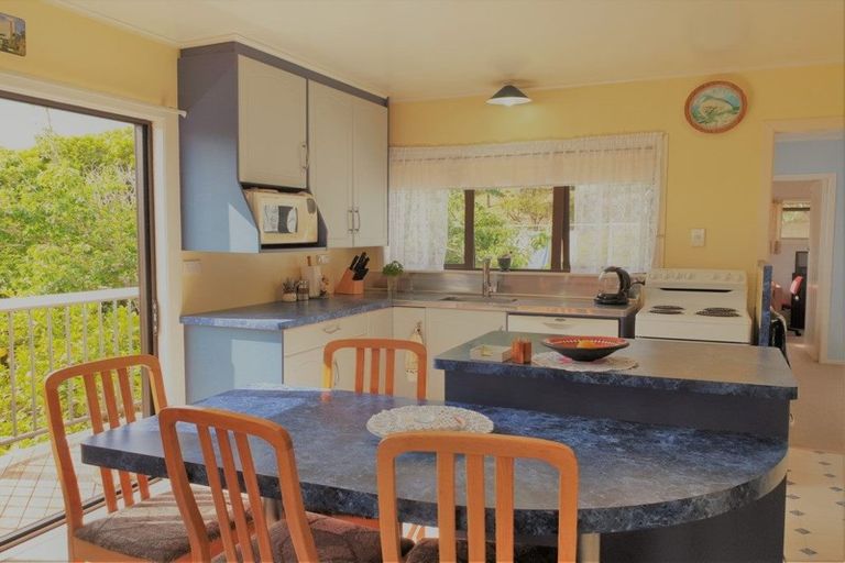 Photo of property in 380 State Highway 10, Cable Bay, 0420